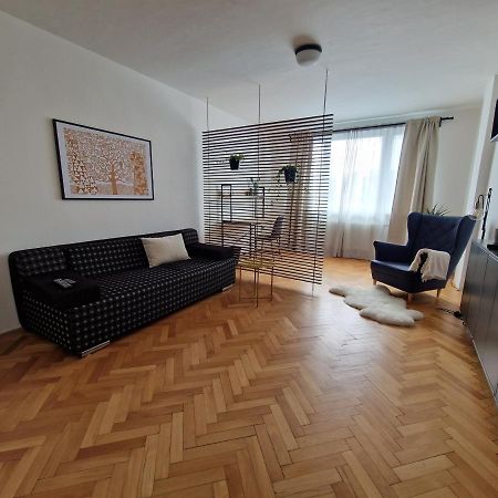 Pelclova Apartment Ostrava Extérieur photo