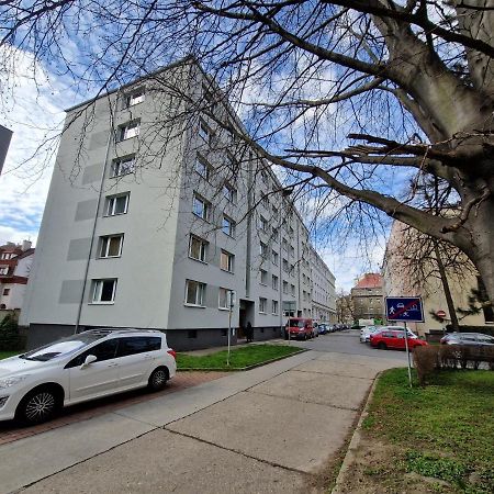 Pelclova Apartment Ostrava Extérieur photo