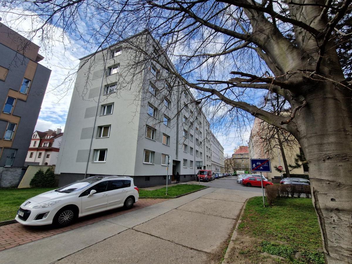 Pelclova Apartment Ostrava Extérieur photo